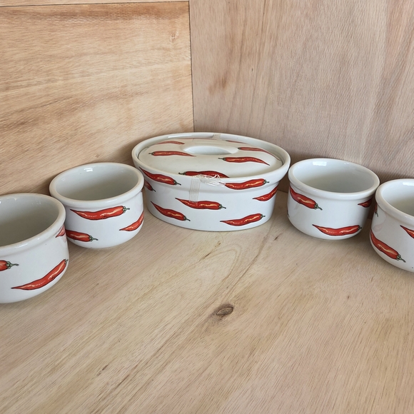 Chili Pepper Ceramic BIA Cordon Blue Casserol Set - Picture 1 of 4